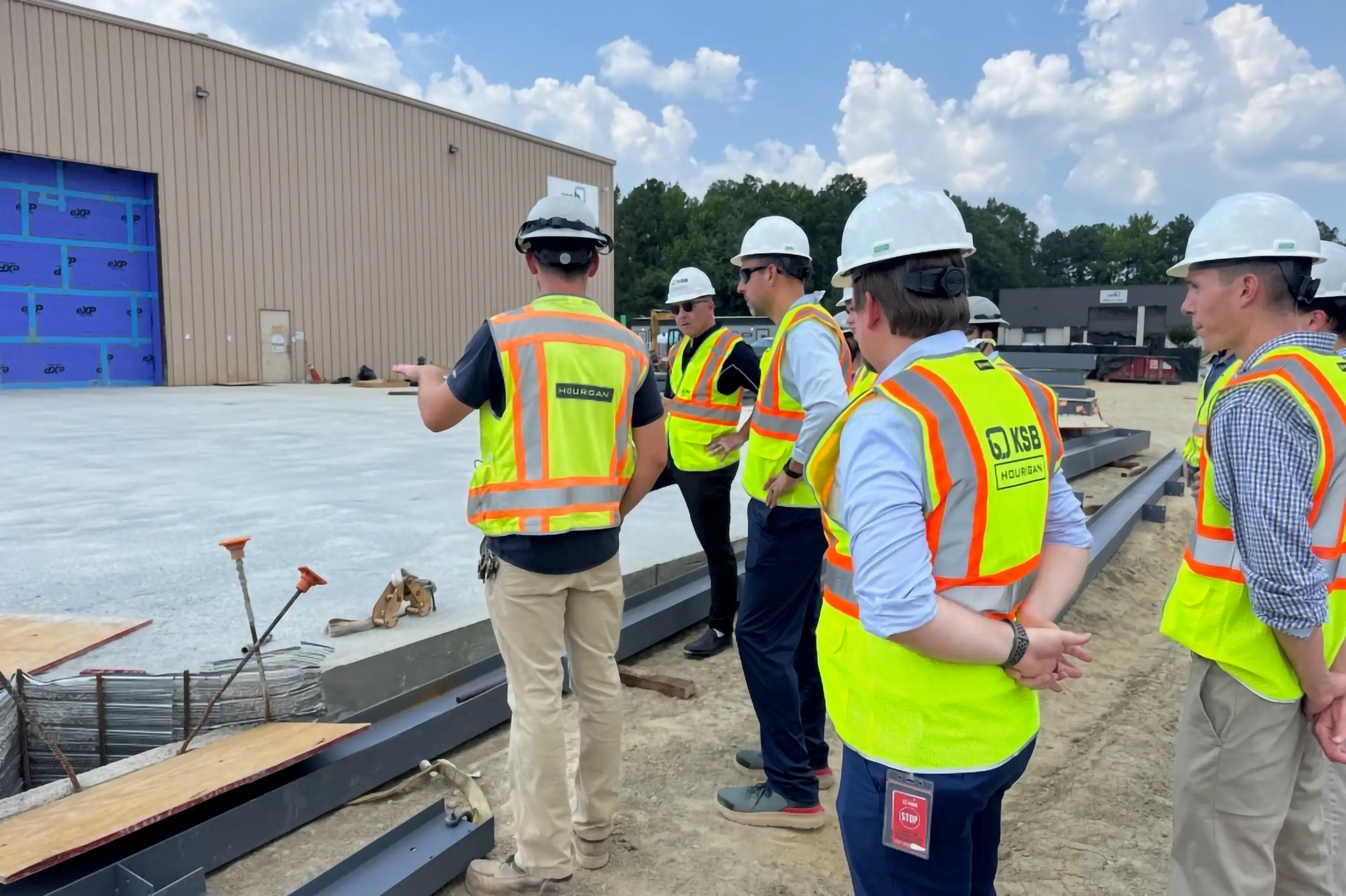 KSB employees at a construction site