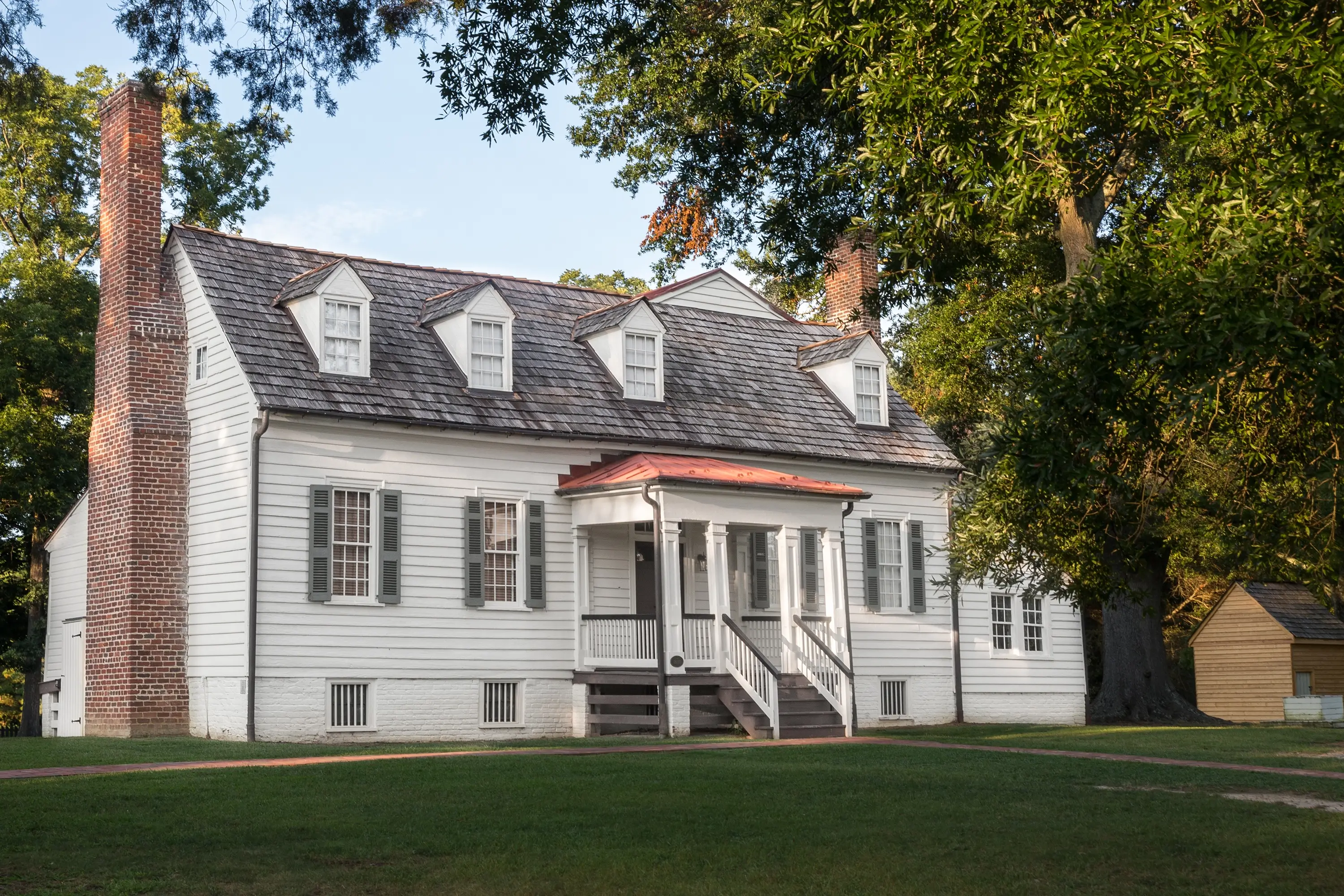 An outside photo of Meadow Farm