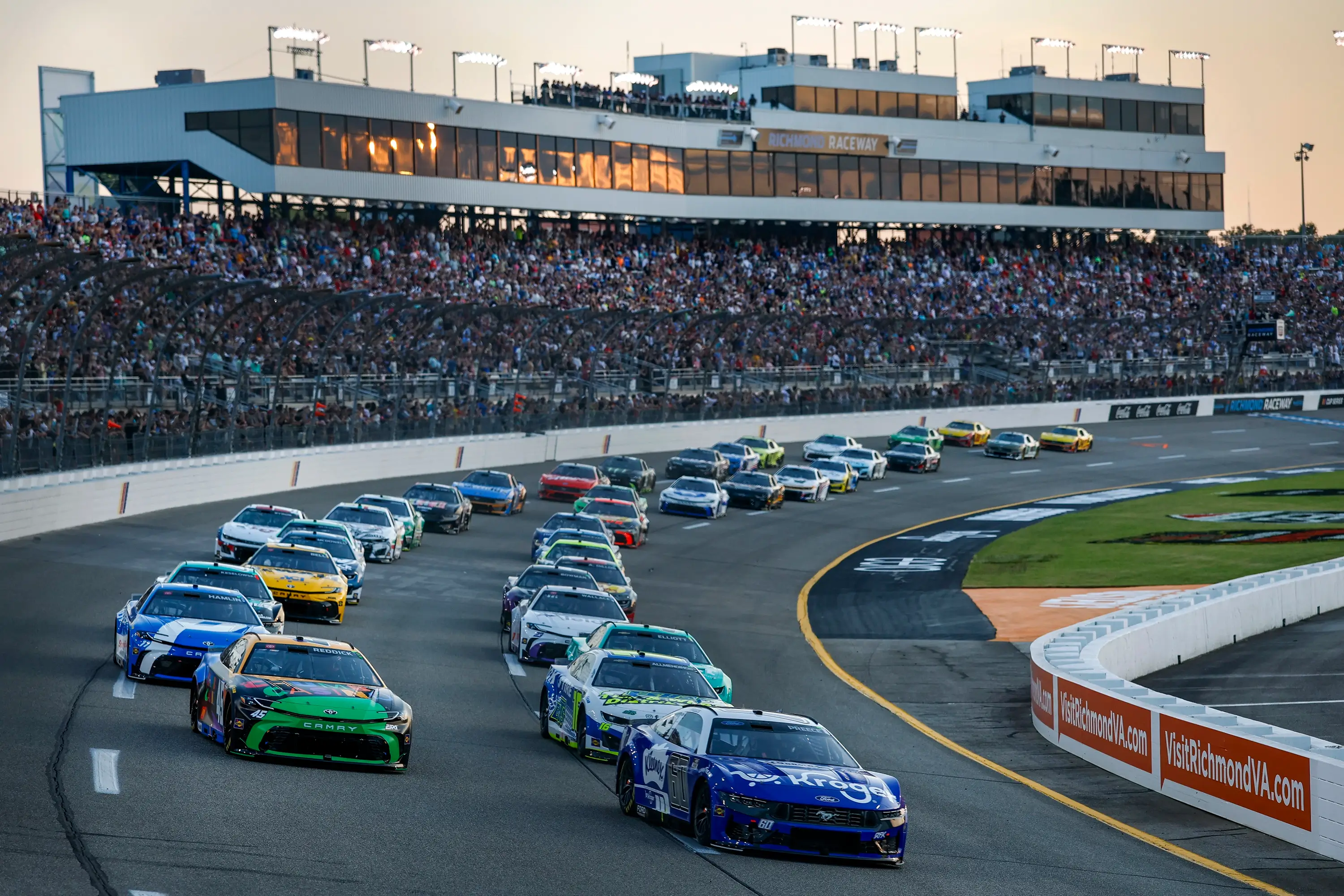 Cars racing on the Richmond Raceway