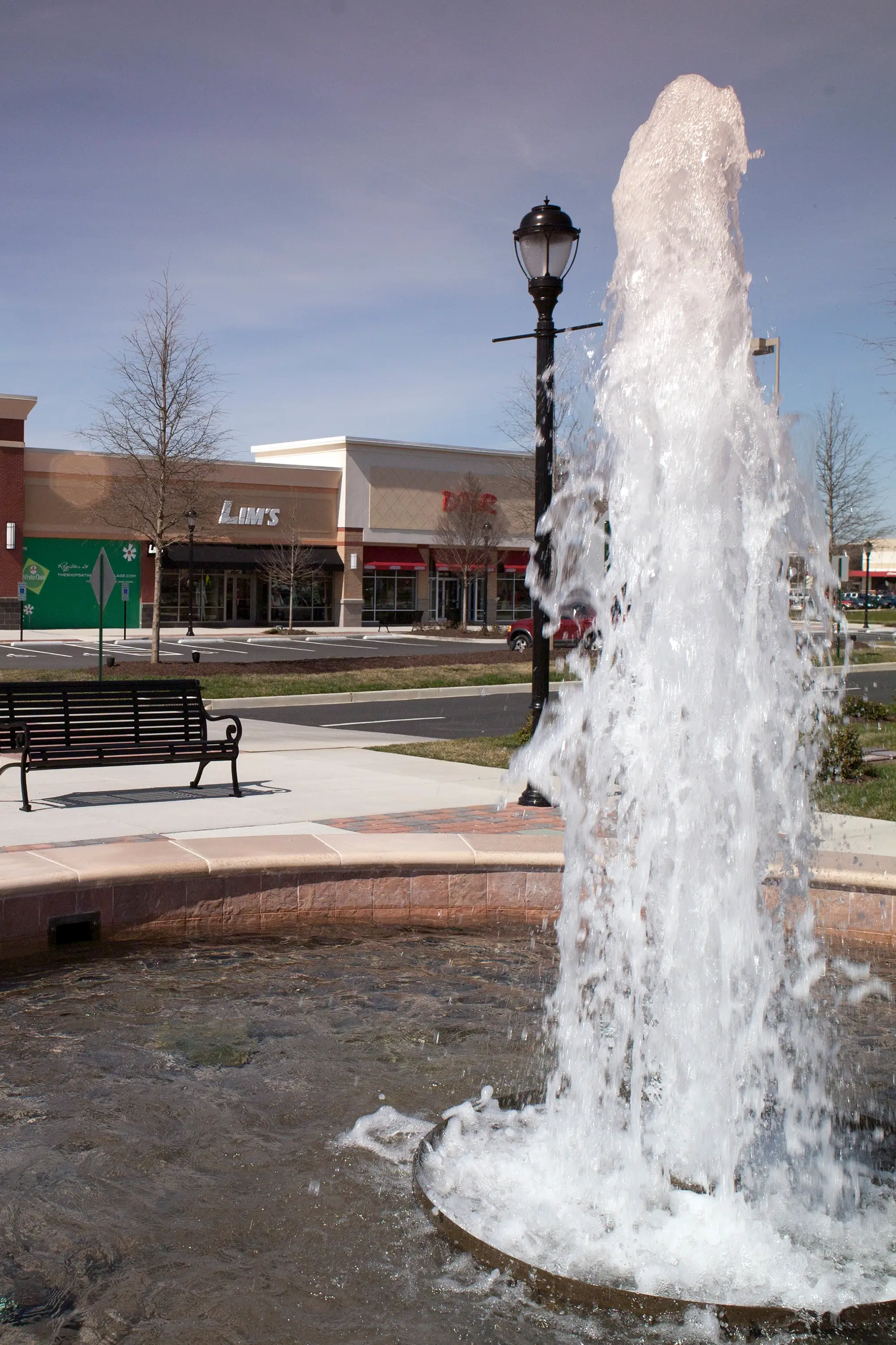 White Oak Shopping Center in Henrico