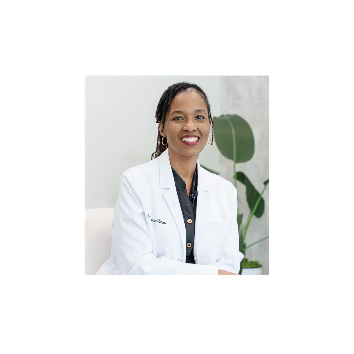 Headshot of Dr. Ashlee Goodman-Tabari, DMD